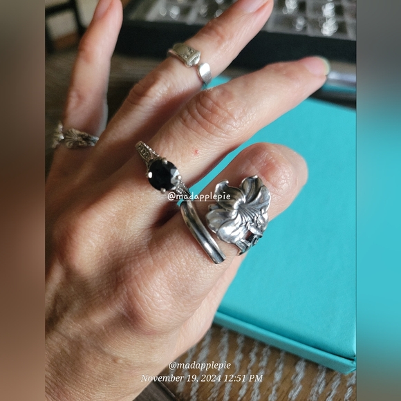 Vintage Daffodil Spoon Ring in Sterling Silver Luxury Designer Celebrity #138 - Picture 15 of 16